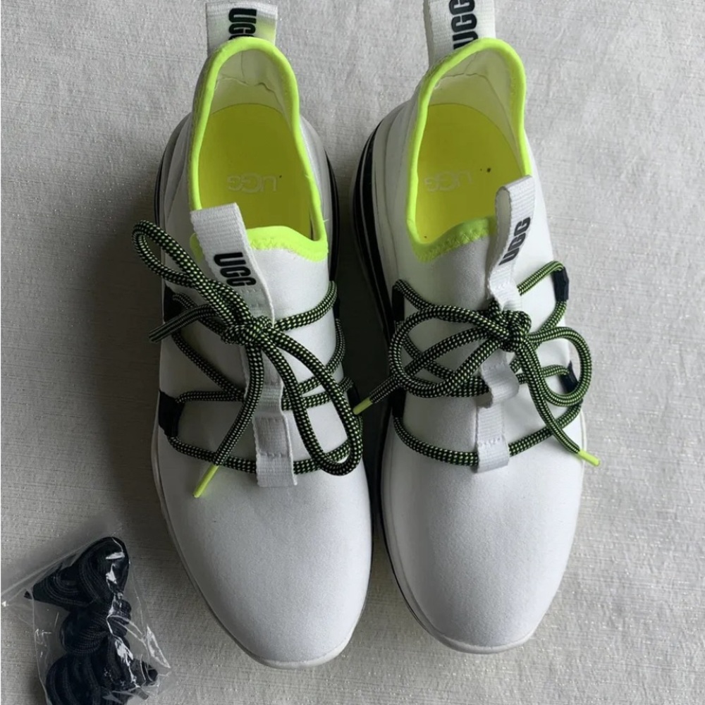 Uggs sneakers size 38